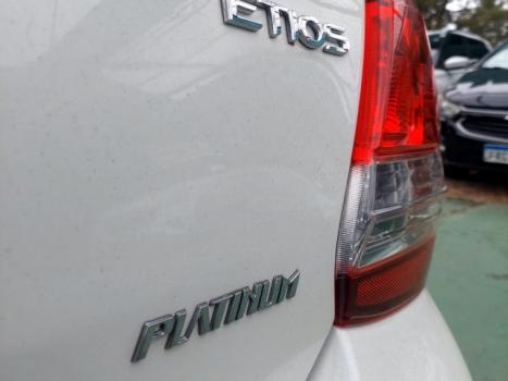 TOYOTA Etios Sedan 1.5 16V 4P FLEX PLATINUM AUTOMTICO, Foto 13