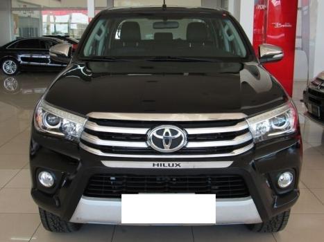 TOYOTA Hilux Caminhonete 2.8 16V SRX 4X4 DIESEL CABINE DUPLA AUTOMTICO, Foto 2