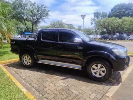 TOYOTA Hilux Caminhonete 2.7 16V 4P SRV FLEX 4X4  CABINE DUPLA AUTOMTICO, Foto 2