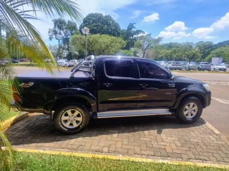 TOYOTA Hilux Caminhonete 2.7 16V 4P SRV FLEX 4X4  CABINE DUPLA AUTOMTICO, Foto 8