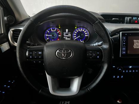 TOYOTA Hilux Caminhonete , Foto 10