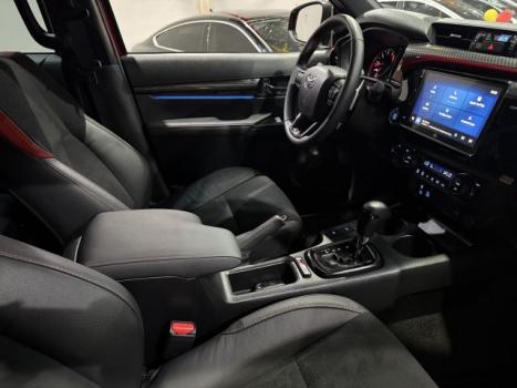 TOYOTA Hilux Caminhonete 2.8 4P 4X4 DIESEL CABINE DUPLA, Foto 9