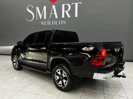 TOYOTA Hilux Caminhonete 2.8 16V SRX 4X4 DIESEL CABINE DUPLA AUTOMTICO, Foto 14