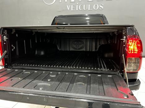 TOYOTA Hilux Caminhonete 2.8 16V SRX 4X4 DIESEL CABINE DUPLA AUTOMTICO, Foto 15