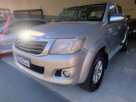 TOYOTA Hilux Caminhonete 2.7 16V 4P SRV FLEX 4X4  CABINE DUPLA AUTOMTICO, Foto 12