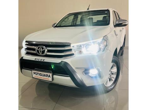 TOYOTA Hilux Caminhonete 2.7 16V 4P SRV FLEX CABINE DUPLA AUTOMTICO, Foto 2