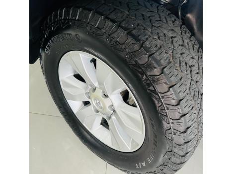 TOYOTA Hilux Caminhonete 2.7 16V 4P SRV FLEX CABINE DUPLA AUTOMTICO, Foto 5
