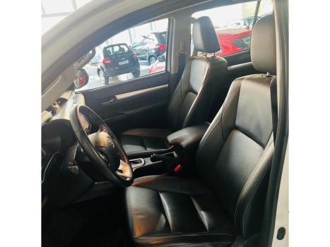 TOYOTA Hilux Caminhonete 2.7 16V 4P SRV FLEX CABINE DUPLA AUTOMTICO, Foto 12