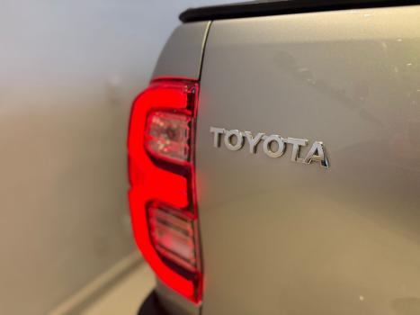 TOYOTA Hilux Caminhonete 2.8 16V SRX 4X4 TURBO DIESEL CABINE DUPLA AUTOMTICO, Foto 11
