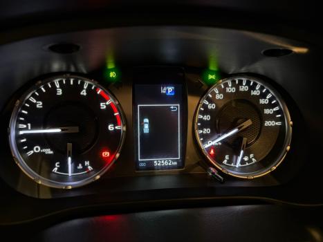 TOYOTA Hilux Caminhonete 2.8 16V SRX 4X4 TURBO DIESEL CABINE DUPLA AUTOMTICO, Foto 17