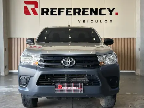 TOYOTA Hilux Caminhonete 2.8 4X4 DIESEL CABINE SIMPLES, Foto 3