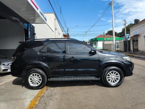 TOYOTA Hilux SW4 2.7 16V 4P 4X4, Foto 4