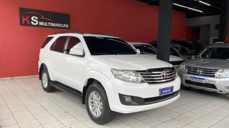 TOYOTA Hilux SW4 2.7 16V 4P SR FLEX, Foto 2