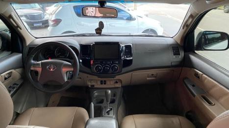 TOYOTA Hilux SW4 2.7 16V 4P SR FLEX, Foto 4