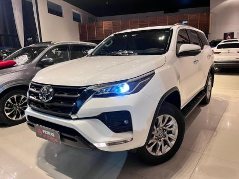 TOYOTA Hilux SW4 2.7 16V 4P FLEX SRV 7 LUGARES AUTOMTICO, Foto 1