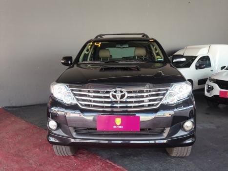 TOYOTA Hilux SW4 3.0 16V 4P SRV 4X4 TURBO DIESEL AUTOMTICO, Foto 13