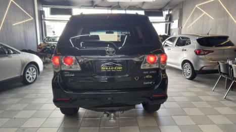 TOYOTA Hilux SW4 3.0 16V 4P SRV 4X4 7 LUGARES TURBO DIESEL AUTOMTICO, Foto 7