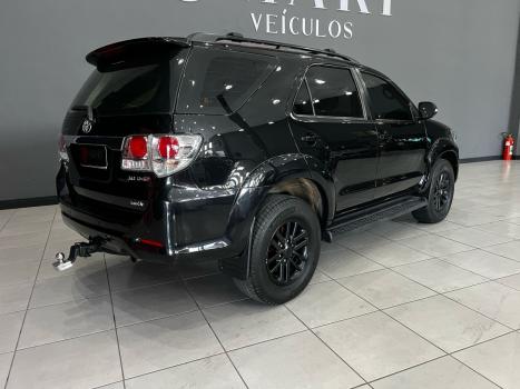 TOYOTA Hilux SW4 , Foto 11