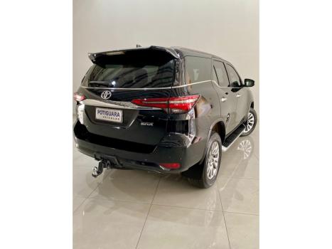 TOYOTA Hilux SW4 , Foto 5