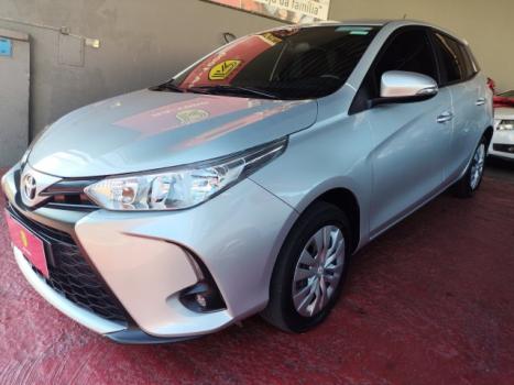 TOYOTA Yaris Hatch 1.5 16V 4P FLEX XS MULTIDRIVE AUTOMTICO CVT, Foto 2