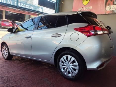 TOYOTA Yaris Hatch 1.5 16V 4P FLEX XS MULTIDRIVE AUTOMTICO CVT, Foto 12