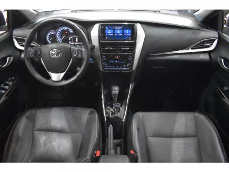 TOYOTA Yaris Hatch 1.5 16V 4P FLEX XS MULTIDRIVE AUTOMTICO CVT, Foto 2