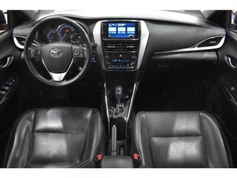 TOYOTA Yaris Hatch 1.5 16V 4P FLEX XS MULTIDRIVE AUTOMTICO CVT, Foto 3