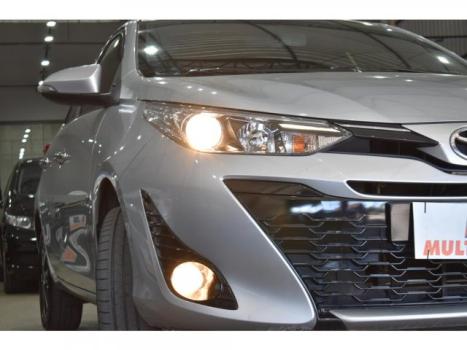 TOYOTA Yaris Hatch 1.5 16V 4P FLEX XLS MULTIDRIVE AUTOMTICO CVT, Foto 2