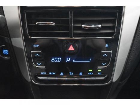 TOYOTA Yaris Hatch 1.5 16V 4P FLEX XLS MULTIDRIVE AUTOMTICO CVT, Foto 13