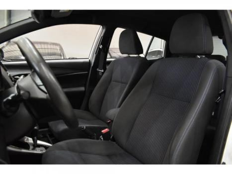 TOYOTA Yaris Hatch 1.5 16V 4P FLEX XL PLUS CONNECT MULTIDRIVE AUTOMTICO CVT, Foto 6