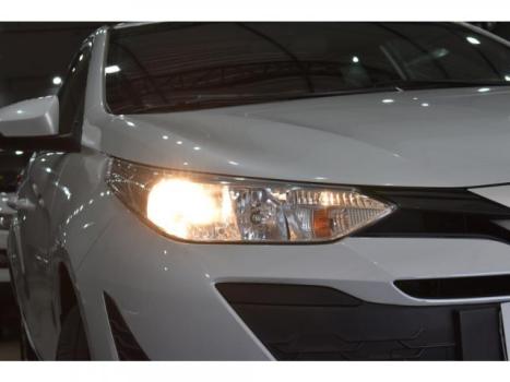 TOYOTA Yaris Hatch 1.5 16V 4P FLEX XL PLUS CONNECT MULTIDRIVE AUTOMTICO CVT, Foto 18