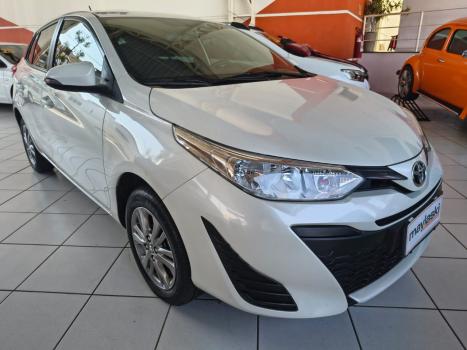 TOYOTA Yaris Hatch 1.5 16V 4P FLEX XL PLUS CONNECT MULTIDRIVE AUTOMTICO CVT, Foto 3