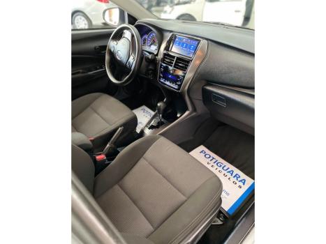 TOYOTA Yaris Hatch , Foto 8