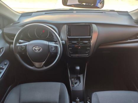TOYOTA Yaris Sedan 1.5 16V 4P FLEX XL MULTIDRIVE AUTOMTICO CVT, Foto 13