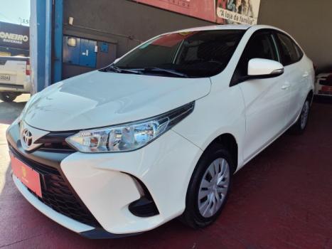 TOYOTA Yaris Sedan 1.5 16V 4P FLEX XL MULTIDRIVE AUTOMTICO CVT, Foto 15