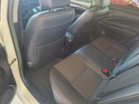 TOYOTA Yaris Sedan 1.5 16V 4P FLEX XS MULTIDRIVE AUTOMTICO CVT, Foto 18
