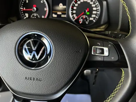 VOLKSWAGEN Amarok 2.0 16V 4X4 CABINE DUPLA HIGHLINE EXTREME TURBO INTERCOOLER AUTOMTICO, Foto 12