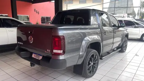 VOLKSWAGEN Amarok 3.0 V6 CABINE DUPLA HIGHLINE EXTREME 4X4 TURBO INTERCOOLER AUTOMTICO, Foto 5