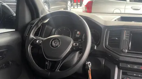 VOLKSWAGEN Amarok 3.0 V6 CABINE DUPLA HIGHLINE EXTREME 4X4 TURBO INTERCOOLER AUTOMTICO, Foto 6