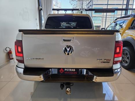 VOLKSWAGEN Amarok 3.0 V6 CABINE DUPLA HIGHLINE 4X4 TURBO INTERCOOLER AUTOMTICO, Foto 6