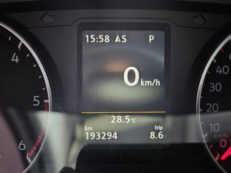 VOLKSWAGEN Amarok 3.0 V6 CABINE DUPLA HIGHLINE 4X4 TURBO INTERCOOLER AUTOMTICO, Foto 10