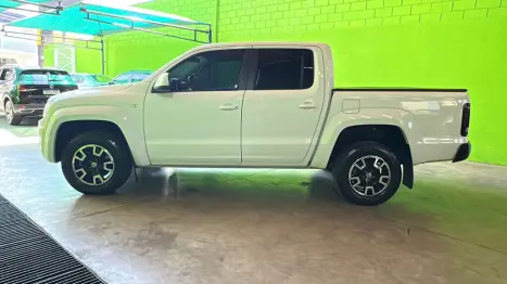 VOLKSWAGEN Amarok 3.0 V6 CABINE DUPLA CONFORT 4X4 TURBO INTERCOOLER AUTOMTICO, Foto 7