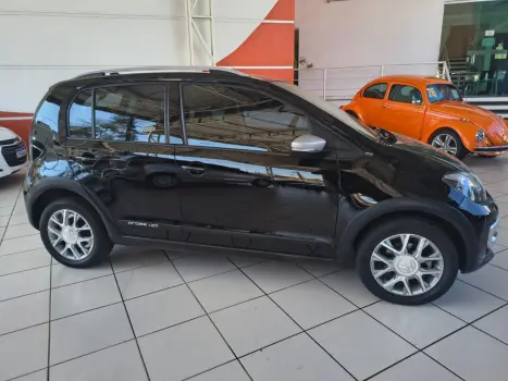 VOLKSWAGEN Cross UP 1.0 12V 4P TSI FLEX, Foto 4