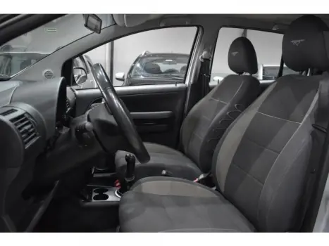 VOLKSWAGEN Crossfox 1.6 4P FLEX, Foto 4