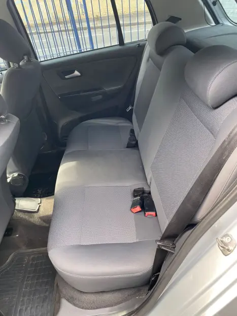 VOLKSWAGEN Fox 1.0 4P TRENDLINE FLEX, Foto 5