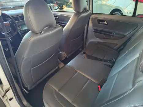 VOLKSWAGEN Fox 1.6 16V 4P MSI HIGHLINE FLEX, Foto 14