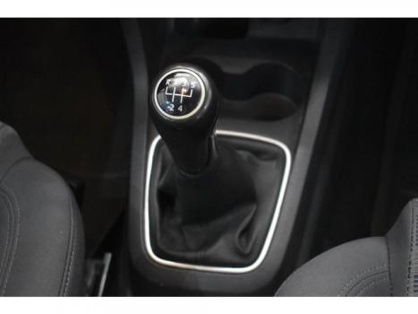 VOLKSWAGEN Fox 1.6 4P, Foto 7