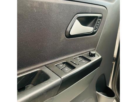 VOLKSWAGEN Fox 1.6 4P FLEX, Foto 12