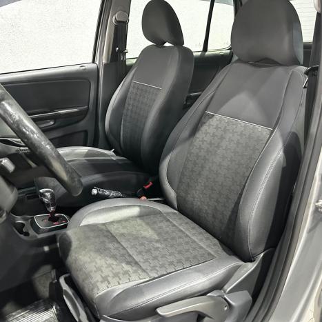 VOLKSWAGEN Fox 1.6 4P FLEX CONNECT I-MOTION AUTOMATIZADO, Foto 9