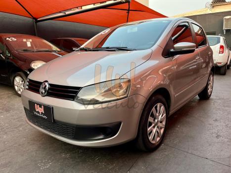 VOLKSWAGEN Fox 1.6 4P, Foto 2